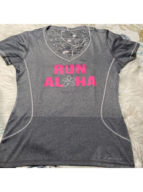 Brooks Tops - Brooks Gray Run Aloha Short Sleeve Tee womens S